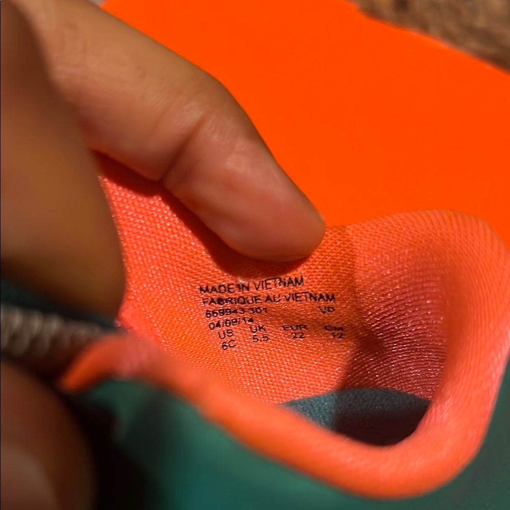Nike Kids Sneakers - Orange and Teal